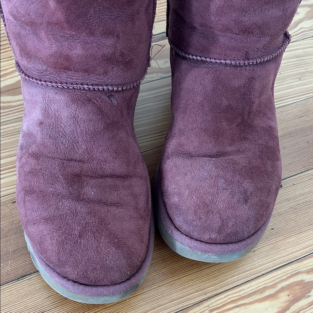 UGG Women's Winter Boots in Rich Burgundy - Picture 5 of 11
